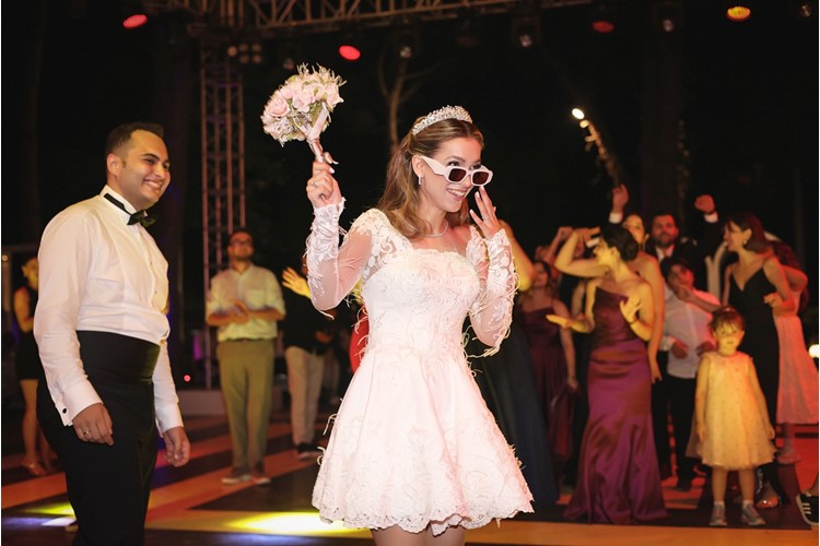 Fotobahar ile Gece Çekimleri: Işığın, Ritmin ve Aşkın Hikayesi